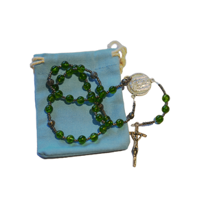 CRACKED GREEN GLASS HOLY FACE ROSARY